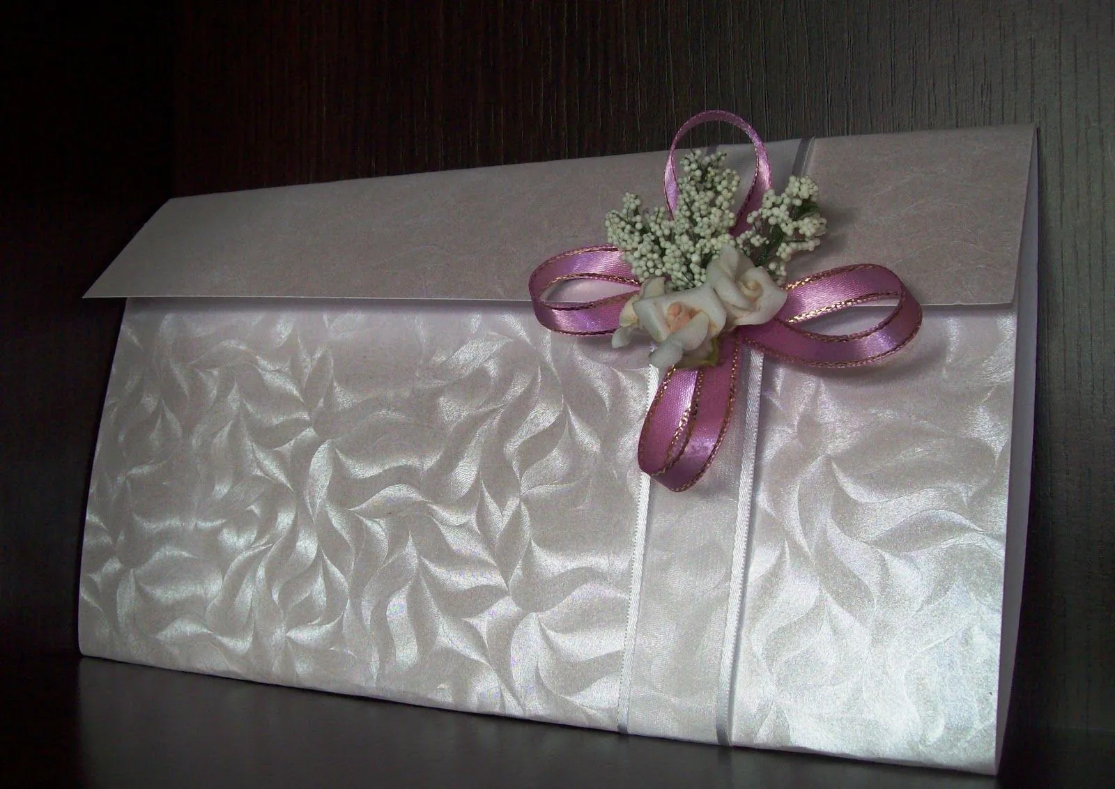 Algunas frases para invitaciones de 15 años romanticas y clasicas. Algunas frases para invitaciones de 15 años romanticas y clasicas.
