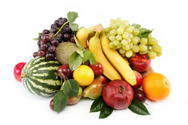 frutas frescas aisladas sobre un fondo blanco. conjunto de ...