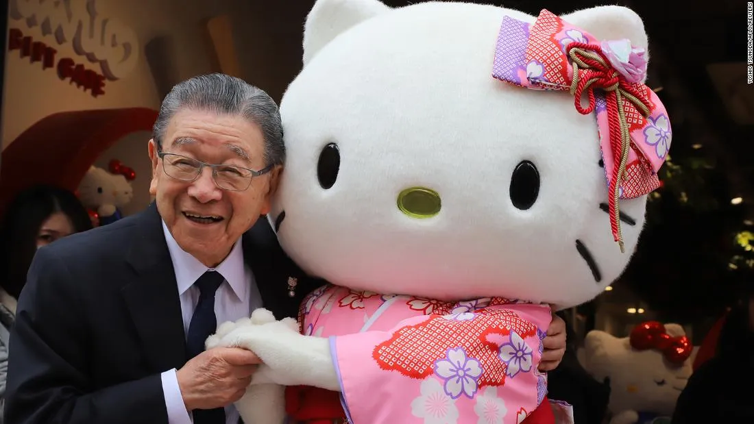 El fundador de Hello Kitty, de 92 años, le entregará el negocio a su nieto  | CNN