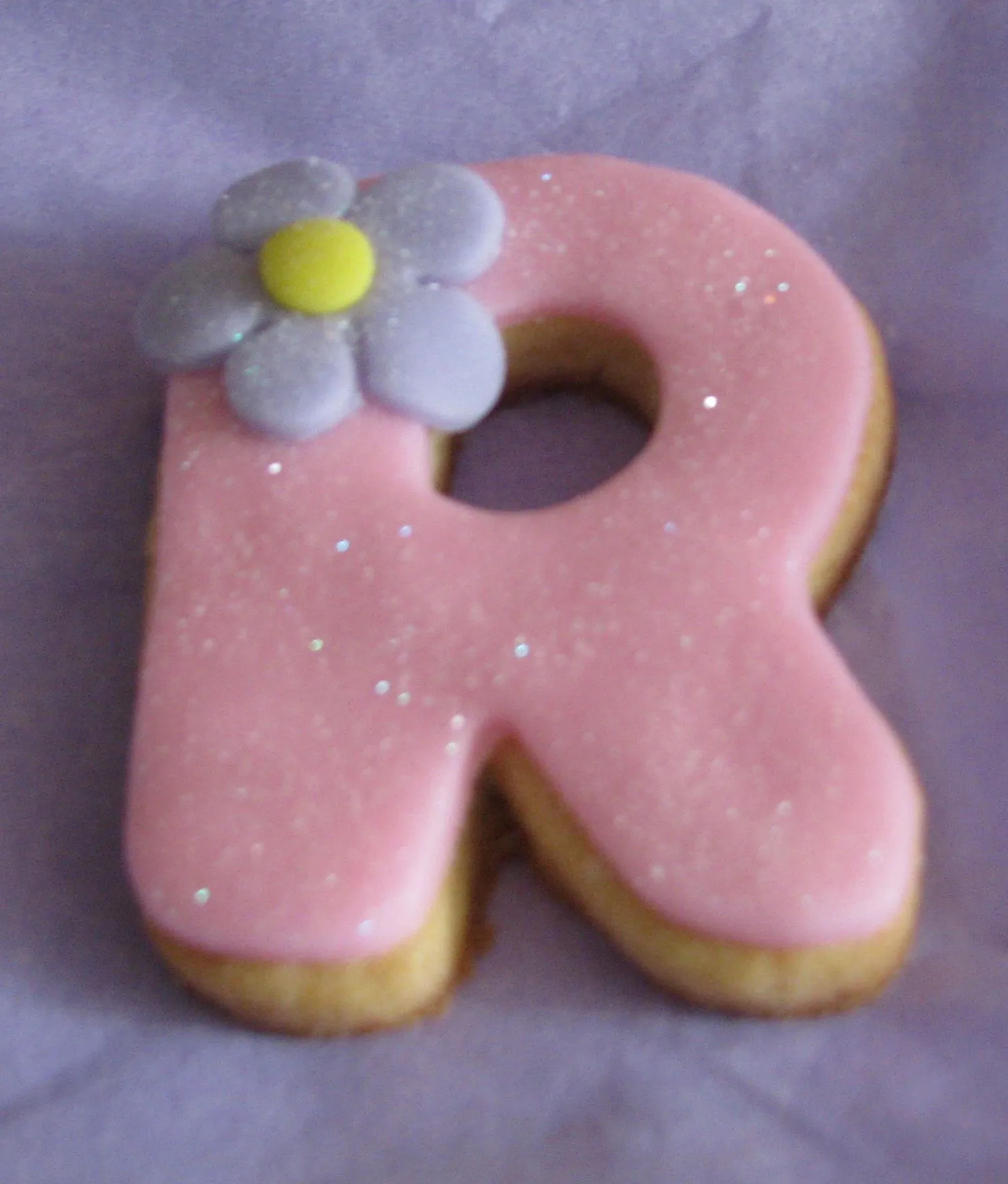 Galletas decoradas en forma de Letras « Dreamy Cakes by Blanca ... Galletas decoradas en forma de Letras « Dreamy Cakes by Blanca ...