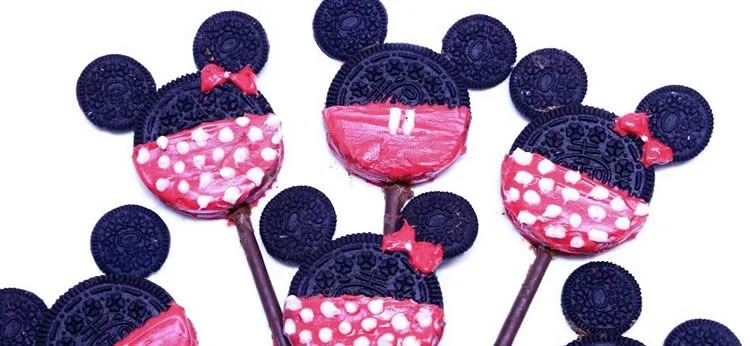 Galletas Mickey Mouse hechas con Oreo - Recetas de pica-pica en ...