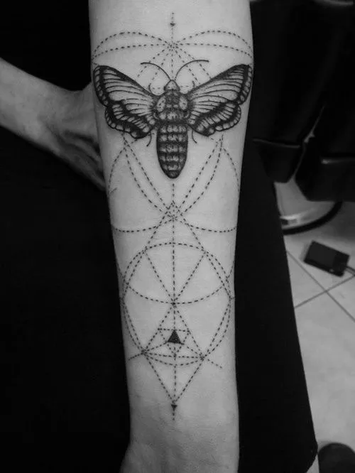 geometric tattoo | Tumblr #geometric #geometry #tattoo | Tattoos ...