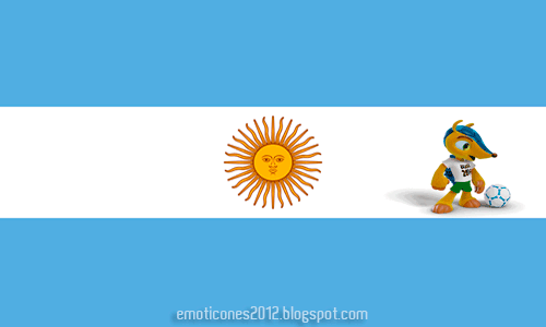 Gif Animado de Fuleco Parado Frente a la Bandera de Argentina ...