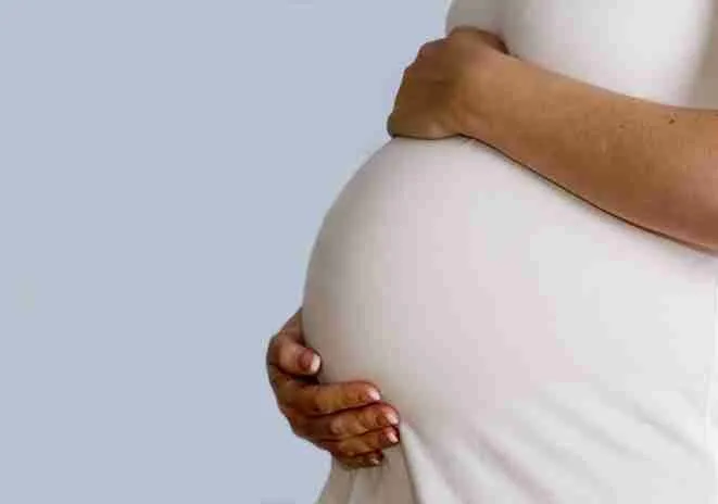 Gingivitis: una enfermedad que ataca a las mujeres embarazadas ...