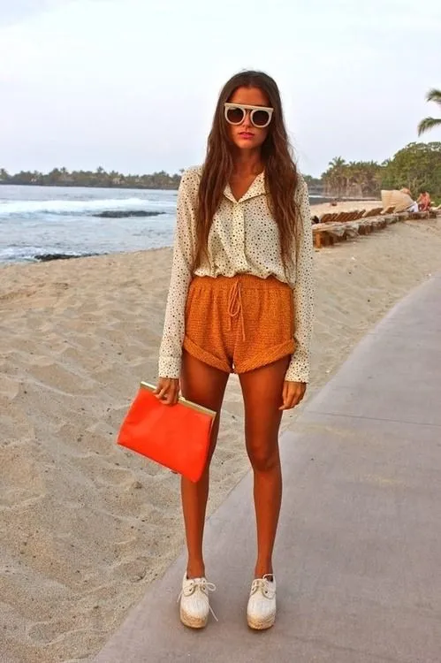 girl cute fashion Cool heels beautiful white tan shorts summer ...