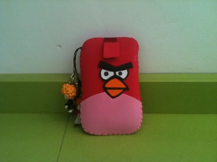 Funda móvil con goma eva de Angry Birds | Fundas movil | Pinterest ...