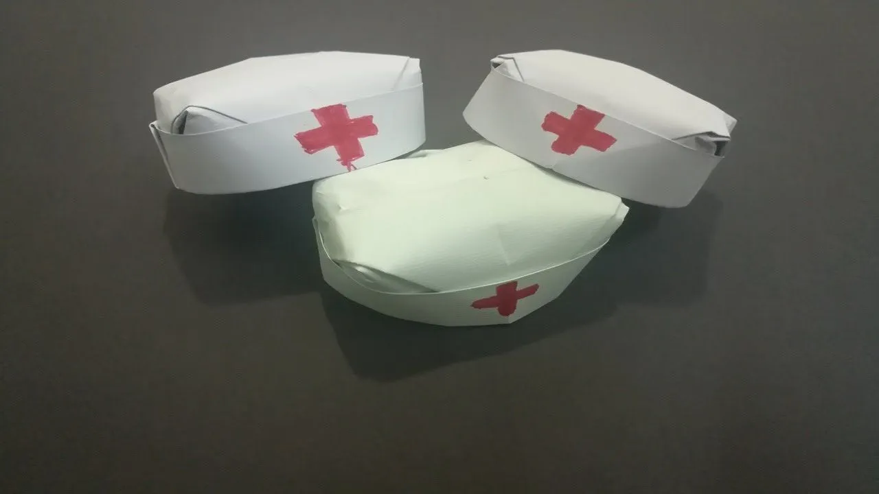 hacer un gorro de enfermera de papel facil - Cap Doctor origami - Hat for  doctor - YouTube