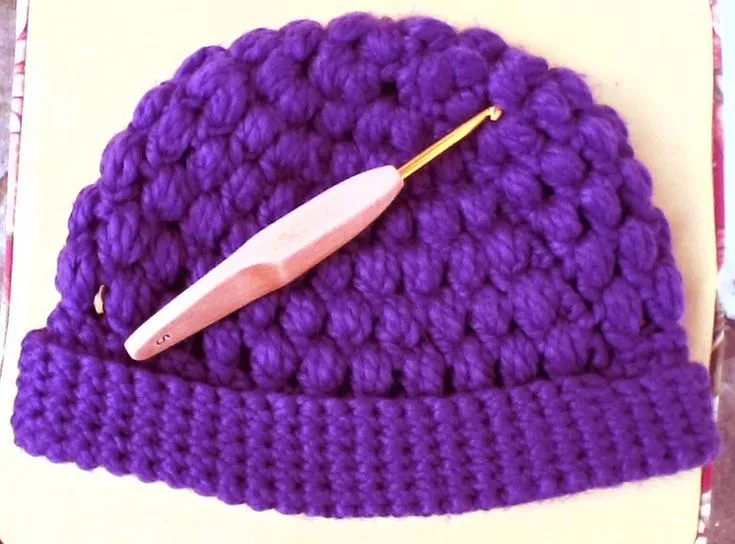 gorro tejido a crochet, con punto piña | Mis manualidades | Pinterest