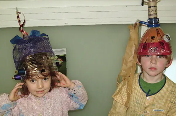 Sombreros y Gorros con Botellas de Plástico - Manualidades Infantiles