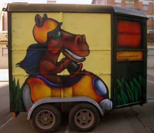 graffiti en remolque para caballos Pau Morales Albert - Artelista ...