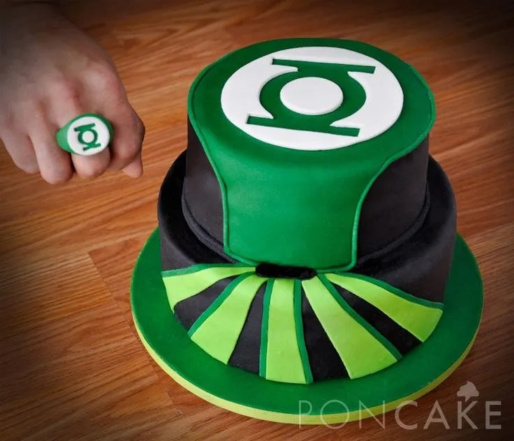 Green Lantern Cake - Torta de Linterna Verde | Famous Character ...