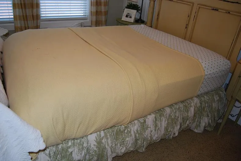 h1>Como decorar y tender la cama elegantemente</h1> : VCTRY's BLOG