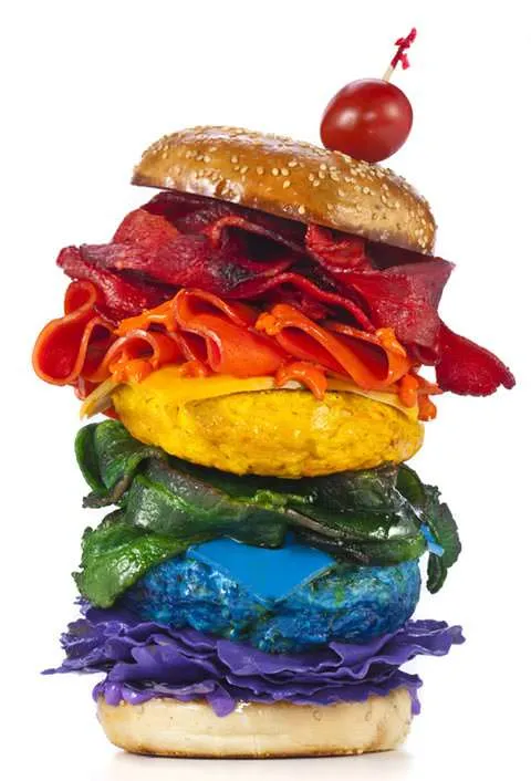 Hamburguesa con los colores del Arco Iris | Toca comer Hamburguesa con los colores del Arco Iris | Toca comer