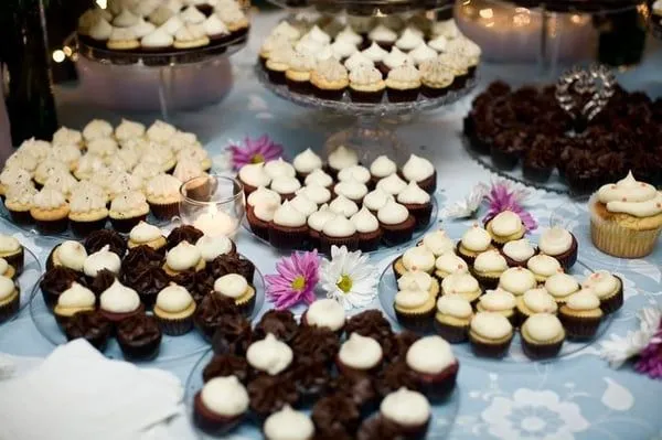 Happy Cakes mini cupcakes for our wedding- Brooke Trexler ... Happy Cakes mini cupcakes for our wedding- Brooke Trexler ...