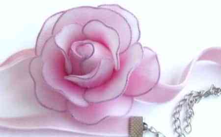 Hermosa Rosa, hecha con Panties - Amor, bodas y regalos de boda