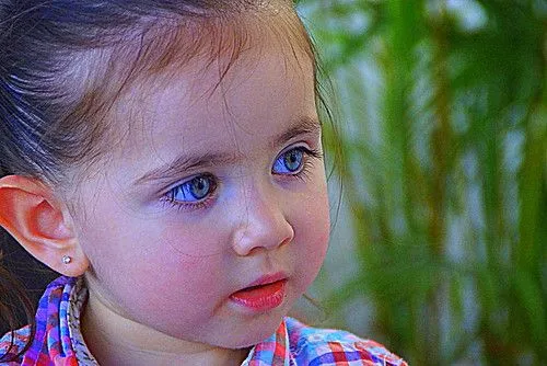 Fotos de niños con ojos hermosos - Imagui