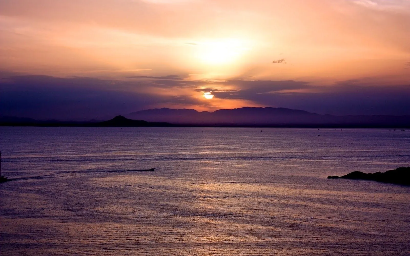Hermosos Paisajes de Atardeceres en Playas | Fotos e Imágenes en ... Hermosos Paisajes de Atardeceres en Playas | Fotos e Imágenes en ...