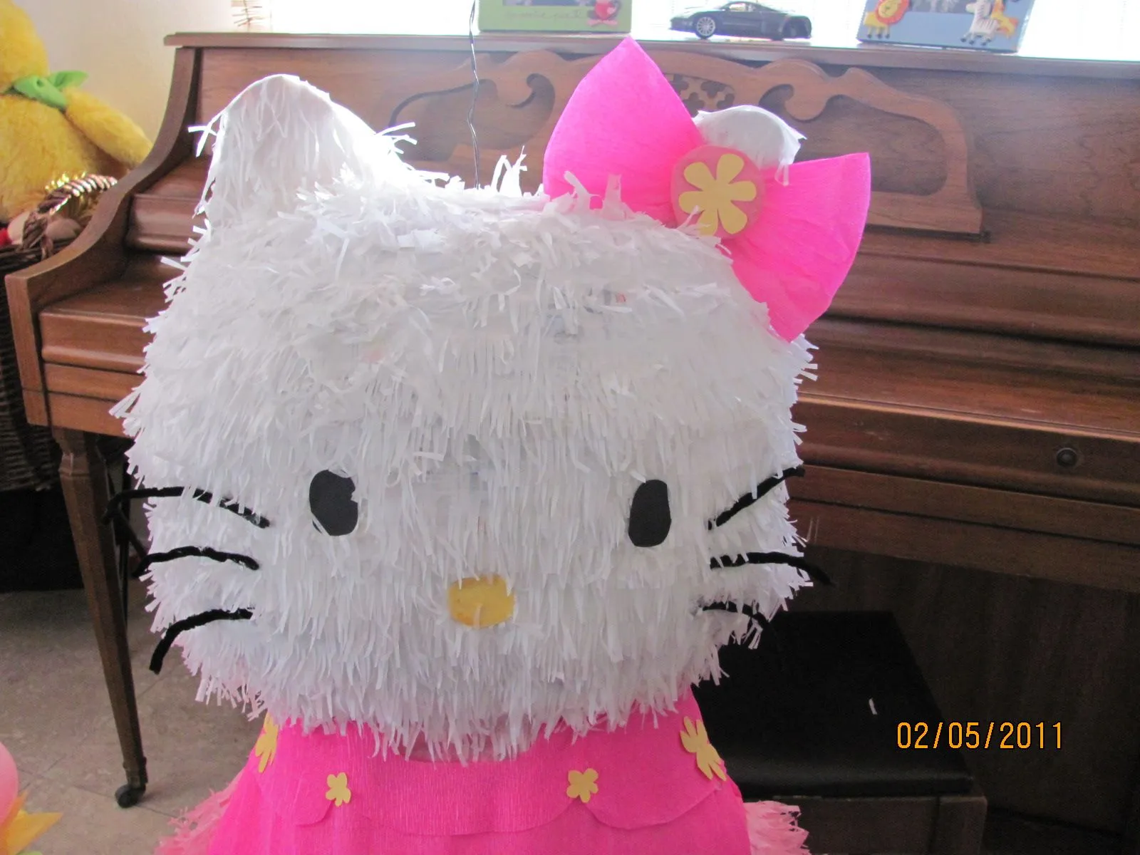 Hesada: Hello Kitty Pinata