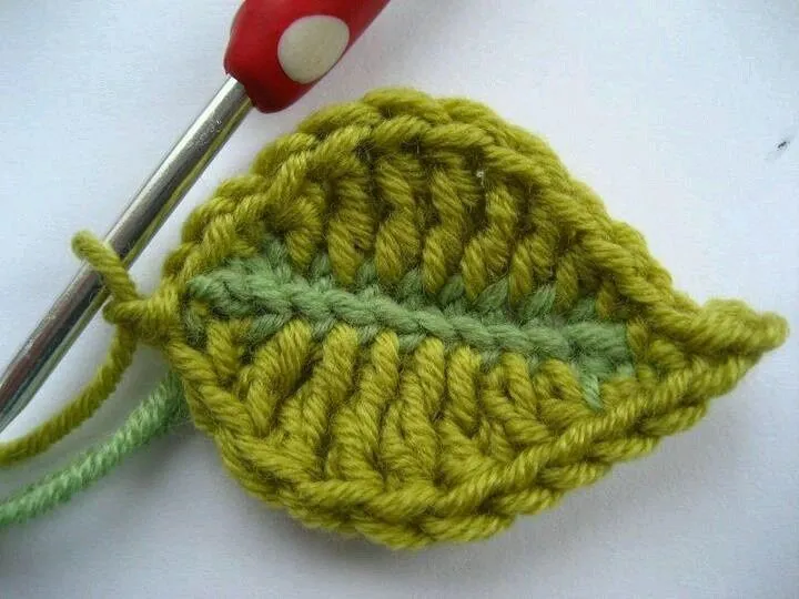 Como hacer hojas tejidas a crochet - Imagui