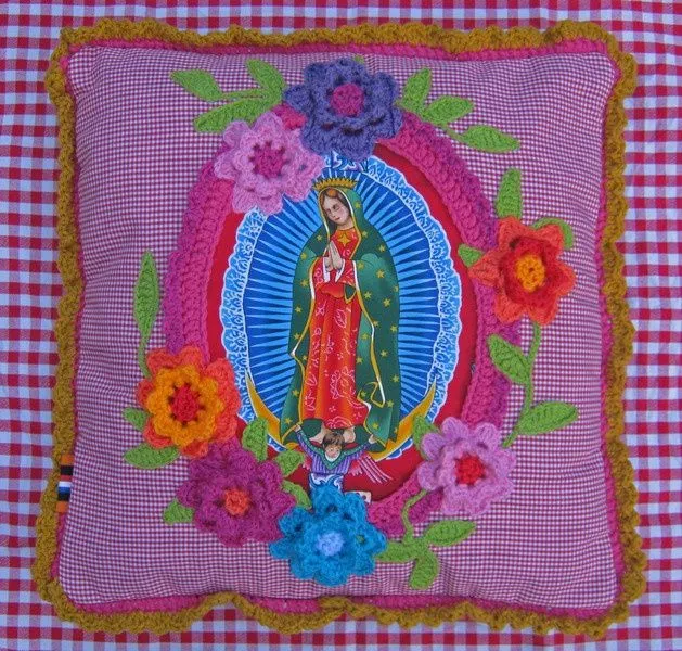 Holy Pillow virgin de guadalupe ,crochet flower pillow | Saints ...