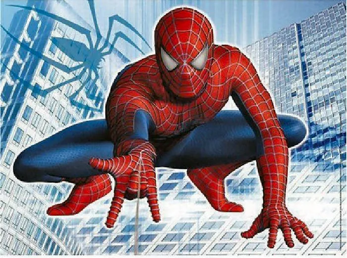 El Hombre Araña tico se subió al edificio de Correos - Pelando El Ojo El Hombre Araña tico se subió al edificio de Correos - Pelando El Ojo