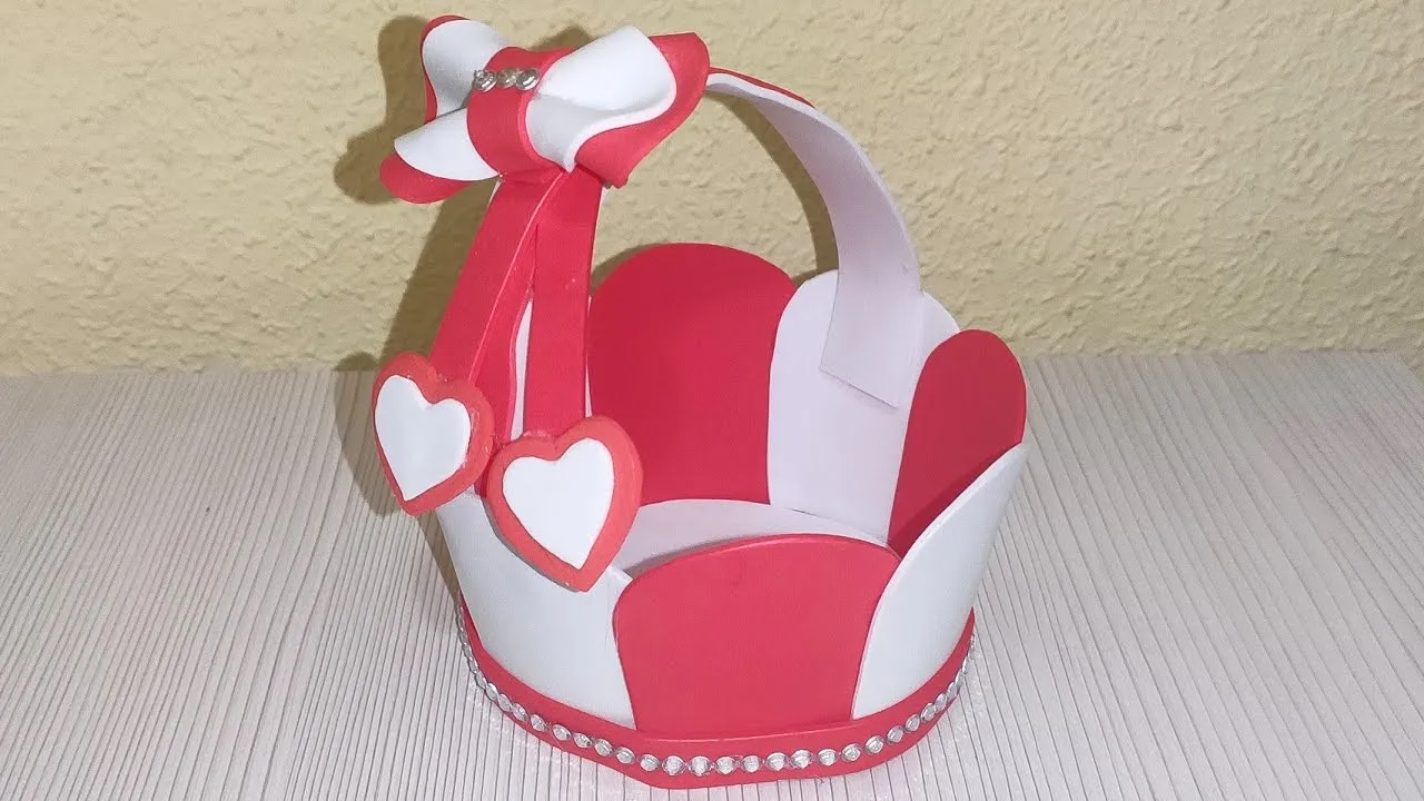 How to make BASKET with FOAMI | gifts for VALENTINE DAY´S, birthday,  MOTHER'S DAY... - YouTube