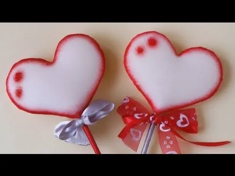 Como hacer tarjetas en foami para San Valentín - Imagui