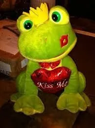 No se qué idea es mejor? Un sapo de peluche o sapos de fomi en el ... No se qué idea es mejor? Un sapo de peluche o sapos de fomi en el ...