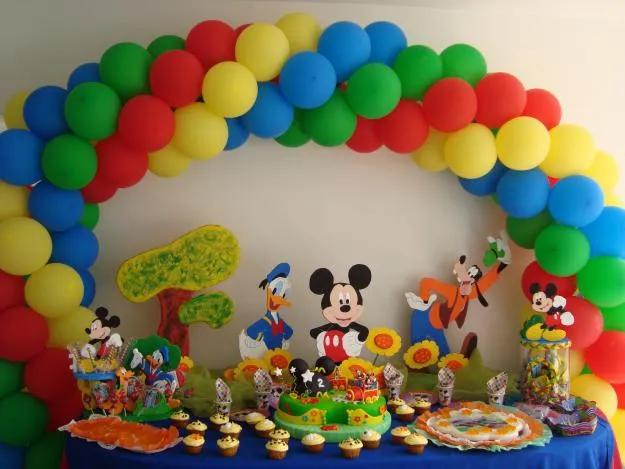 Ideas de decoración con globos para fiestas infantiles ...
