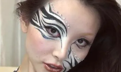 Ideas para Halloween: Maquillaje de cebra | LatinOL.com SpotFASHION