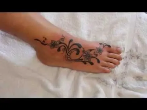 Ideas del pie del tatuaje para las mujeres - YouTube