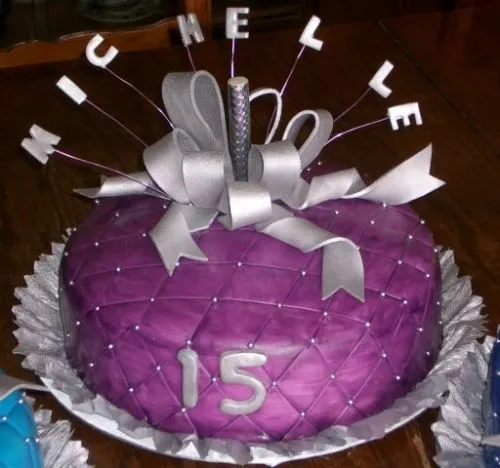 Diseños de tortas para 15 años - Imagui