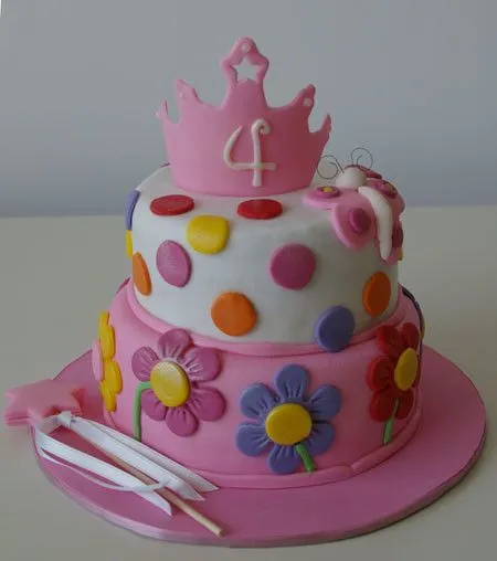 Tarta para princesas | tartas y nubes de azúcar