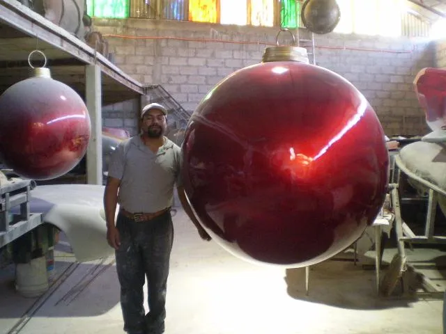 Imágenes de Esferas Navideñas Gigantes Fibra de Vidrio en Tecamac