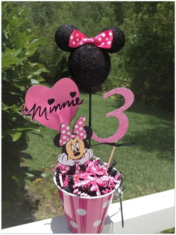 Nombres de foamy con imagen de Minnie Mouse - Imagui