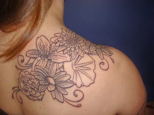 Imagenes y fotos: Tatuajes para Mujeres, Flores, parte 6