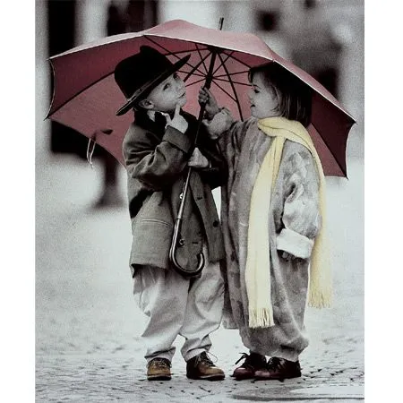 Imagenes de niños bajo la lluvia - Imagui