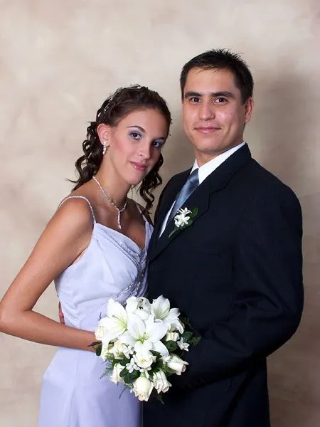 Fotos de novios casandose - Imagui