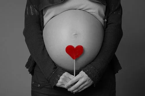 Imagenes tiernas de mujeres embarazadas - Imagui