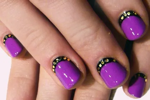 Imágenes de uñas pintadas fáciles - Belleza y Peinados Imágenes de uñas pintadas fáciles - Belleza y Peinados