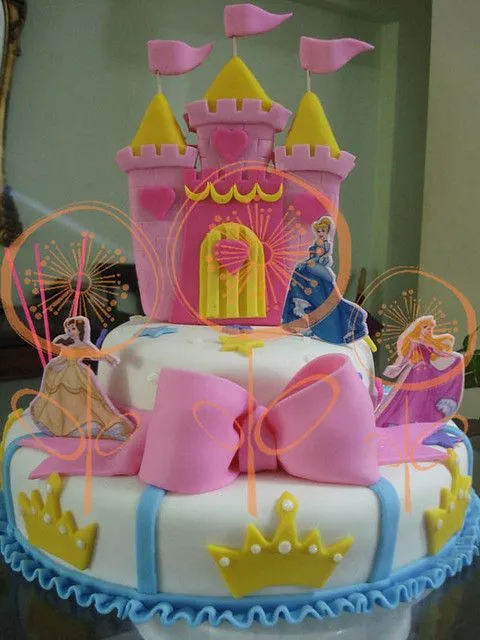 Torta decorada Princesas de Disney 3D | Flickr - Photo Sharing!