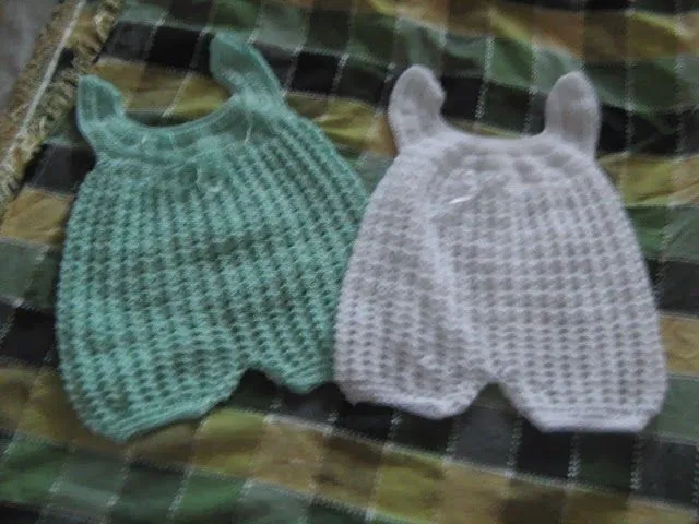 Enteritos para bebé a crochet - Imagui