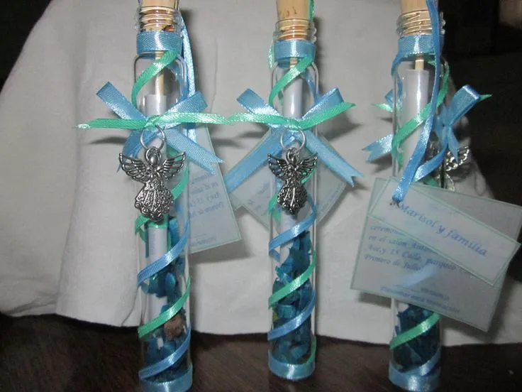 Invitaciones en botellas de vidrio on Pinterest | Souvenirs ...