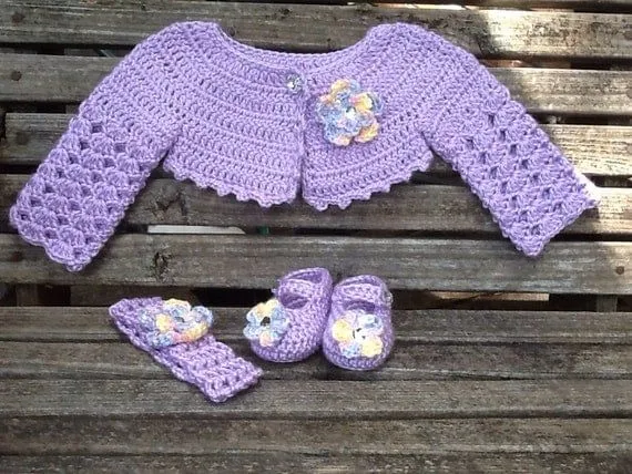 Bolero de bebé de crochet bolero suéter del por TheEwenDye en Etsy