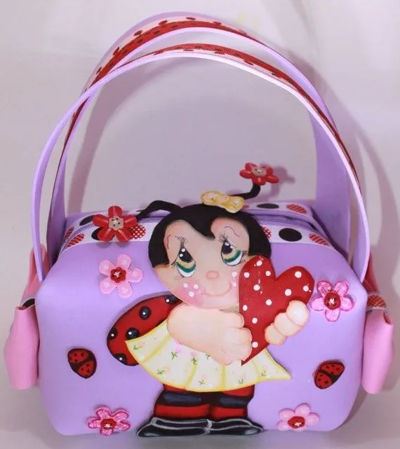 Items similar to Joaninha, Little Girl Purse handbag - Goodie bags ...