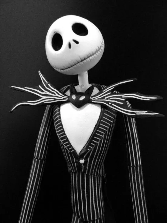 Jack Skellington Costume DIY in 5 Easy Steps Jack Skellington Costume DIY in 5 Easy Steps