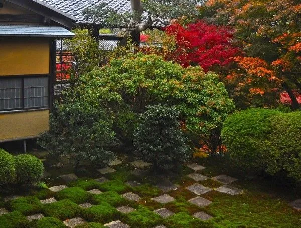 Los Jardines Japoneses, una Versión en Miniatura de la Naturaleza.