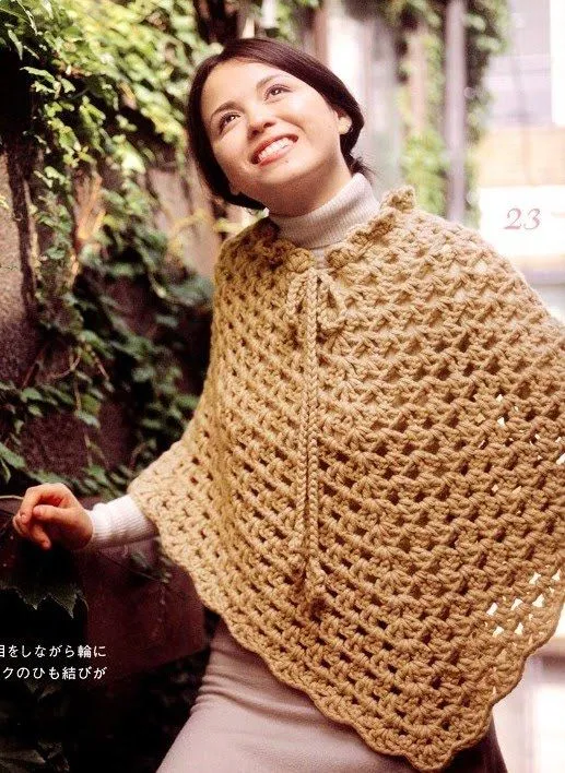 Patrones de ponchos tejidos en crochet - Imagui