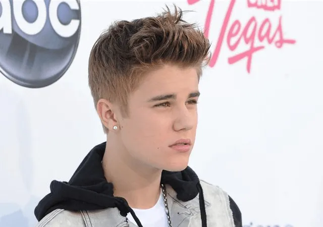 Las fans de Justin Bieber, calvas por error - elEconomista.es