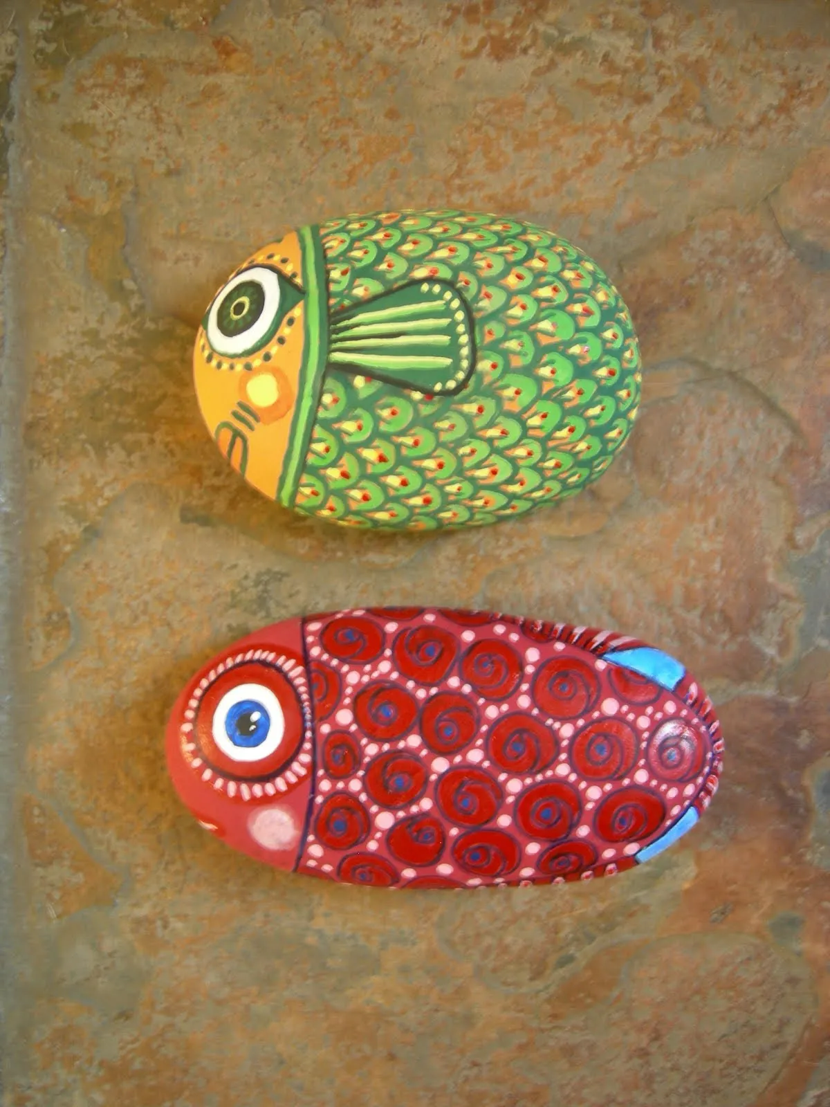 Kedibu Murales y Objetos Decorativos: Piedras pintadas:búho, seta ...